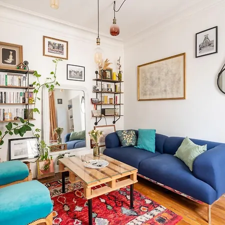 Vibrant Parisian-style 1bd Apartmentla Париж