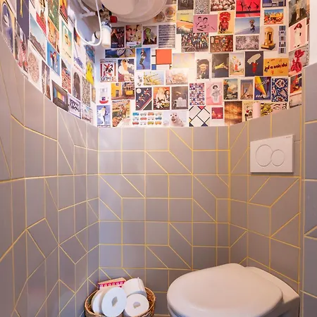 Vibrant Parisian-style 1bd Apartmentla Апартаменты *